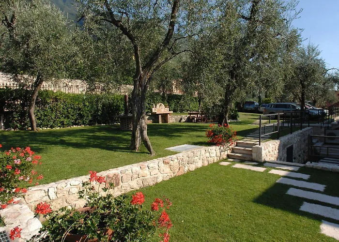 Apartmanhotel Due Leoni - 3*