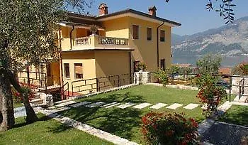 Due Leoni - Lejlighedshotel Brenzone sul Garda