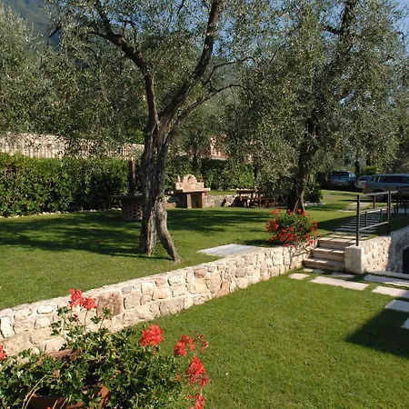 Apart Otel Due Leoni - 3*